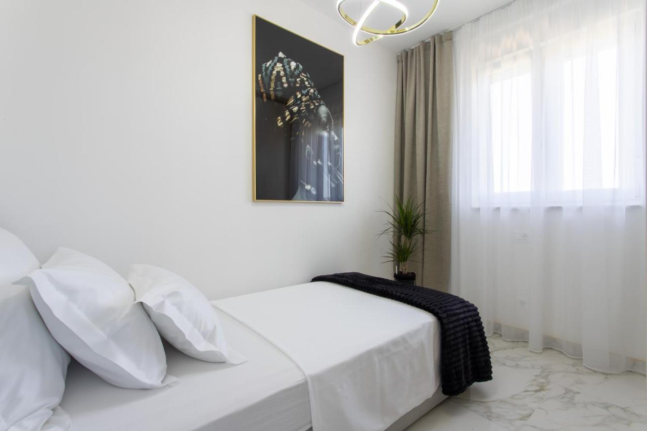 Apartments Taratta 1 特罗吉尔 外观 照片
